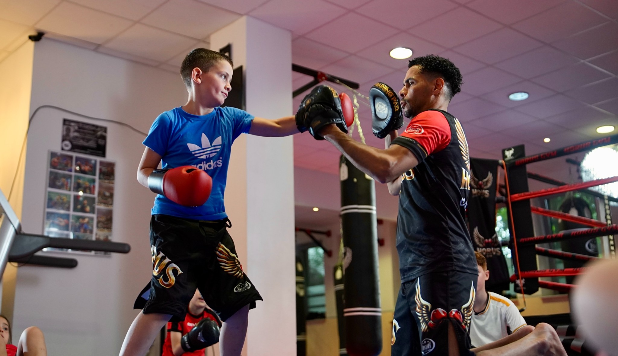 Boxen & Kickboxen für Kinder